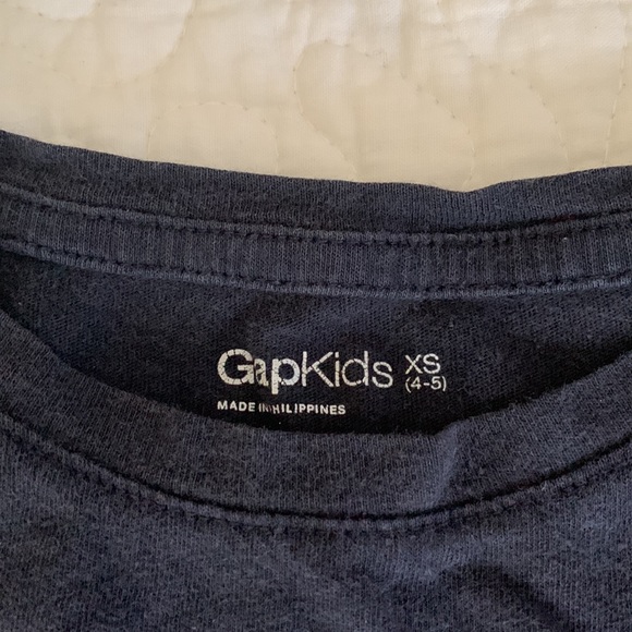GAP Girl’s Farmer’s Market Long Sleeve Tee - Picture 3 of 3